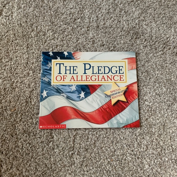 The Pledge of Allegiance Book - Picture 3 of 4